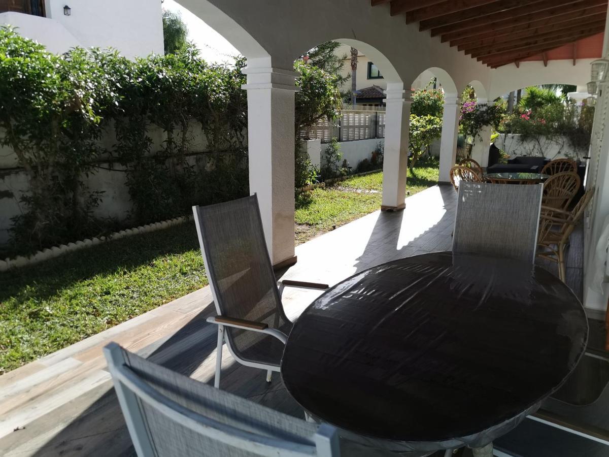 Villa Palomayor Vera Esterno foto